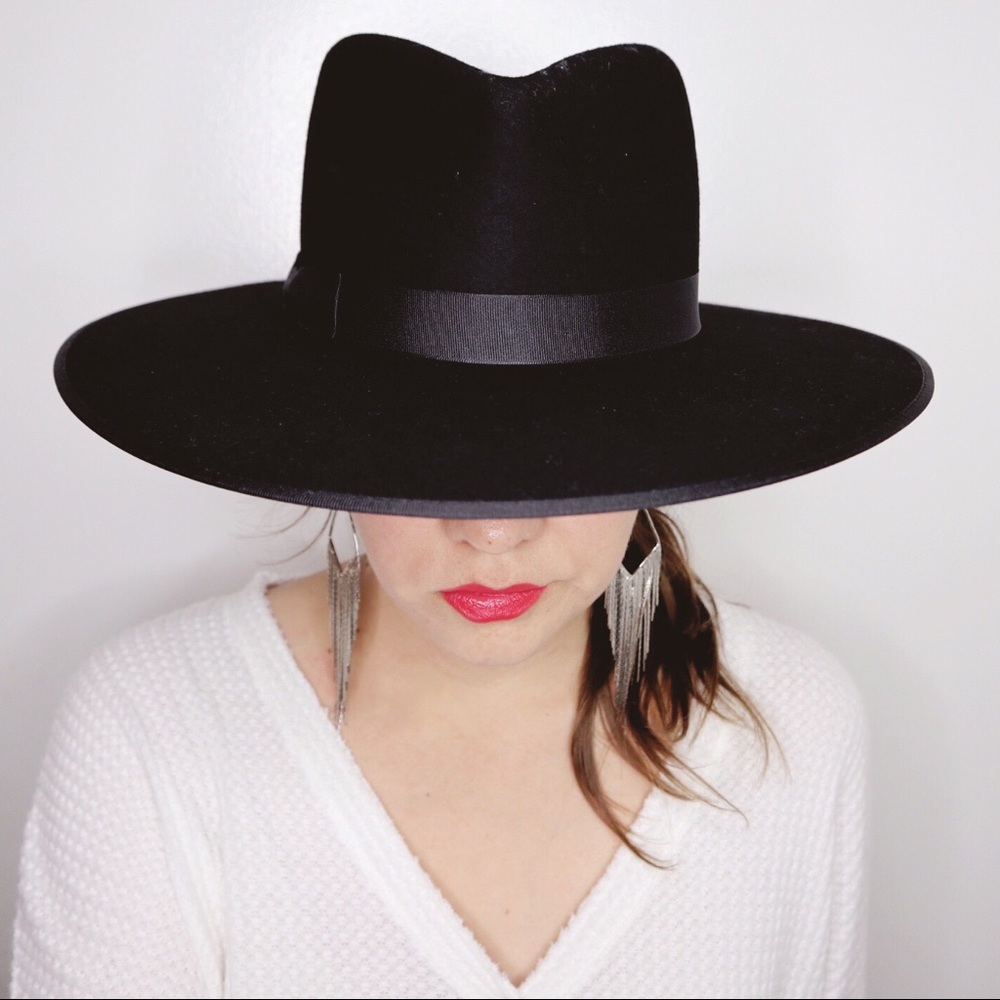 Hi, I'm Adiel! | @rosegoldlining on Instagram - Picture 6 of 8